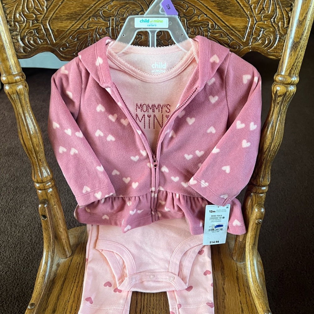 NWT 12 Month Girls 3 Piece Set With Hearts